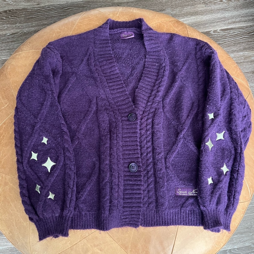 Authentic Taylor Swift Speak Now TV Cardigan in size XL/2XL
